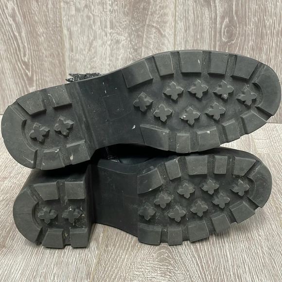 Steve Madden North Chunky Platform Boots Embellished Buckle Straps Black 10 - Picture 9 of 16
